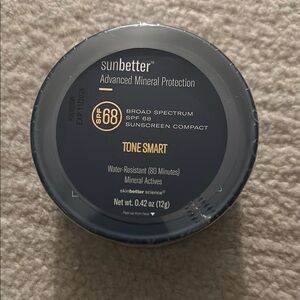 Sunbetter Tone Smart SPF 68 Compact